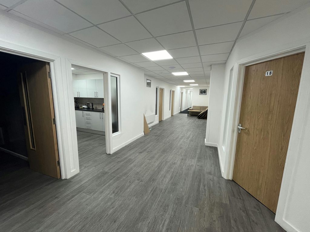 Property photo 2 of 10 Exhibition House_So Lobby.Jpg