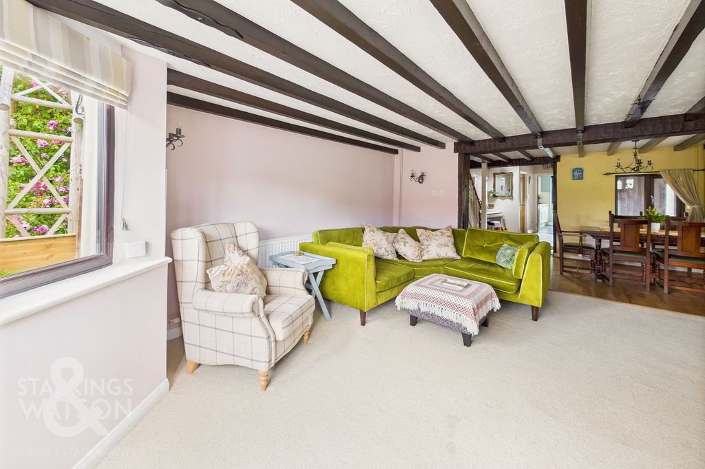 Property photo 2 of 56