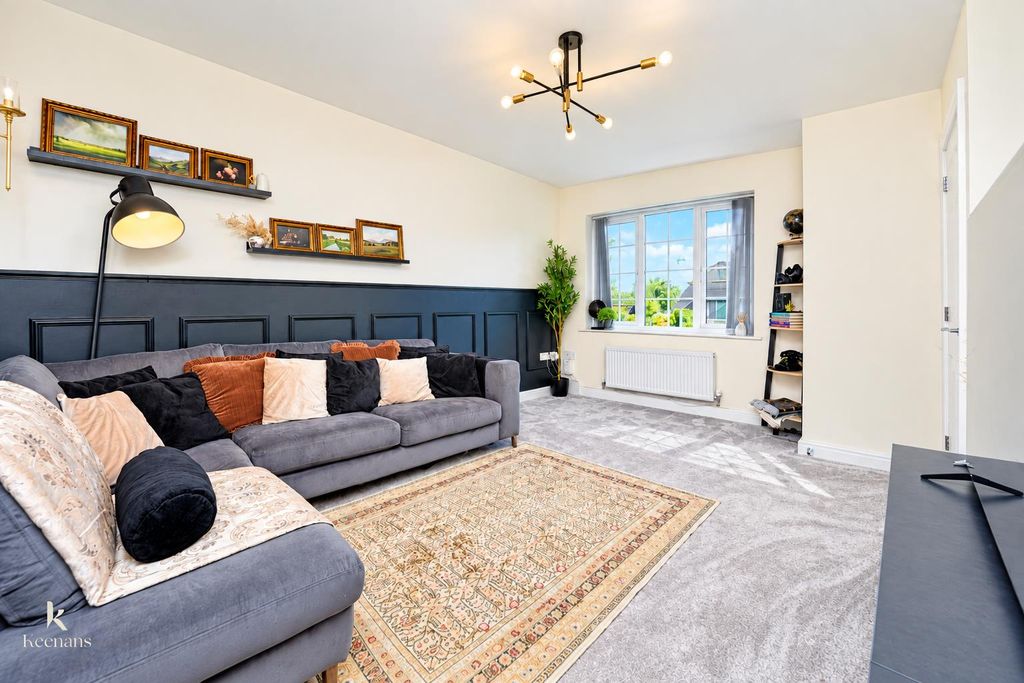 Property photo 1 of 31 Braddock  (24).Png