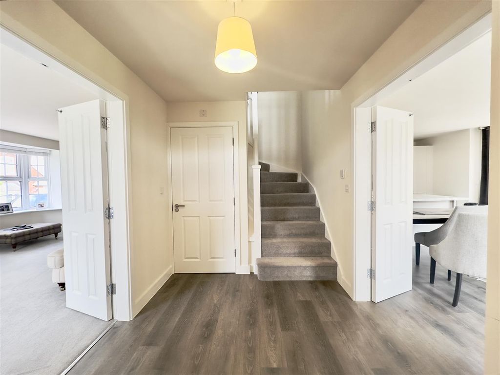 Property photo 3 of 23 3