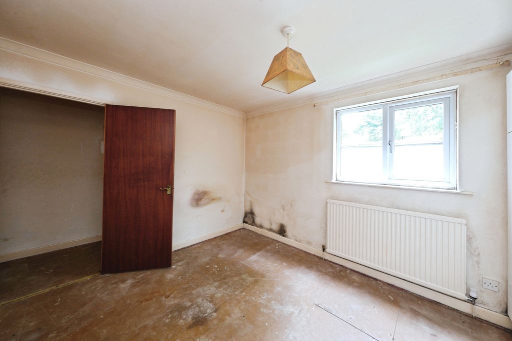 Property photo 2 of 17 Pbox-Img.Jpg