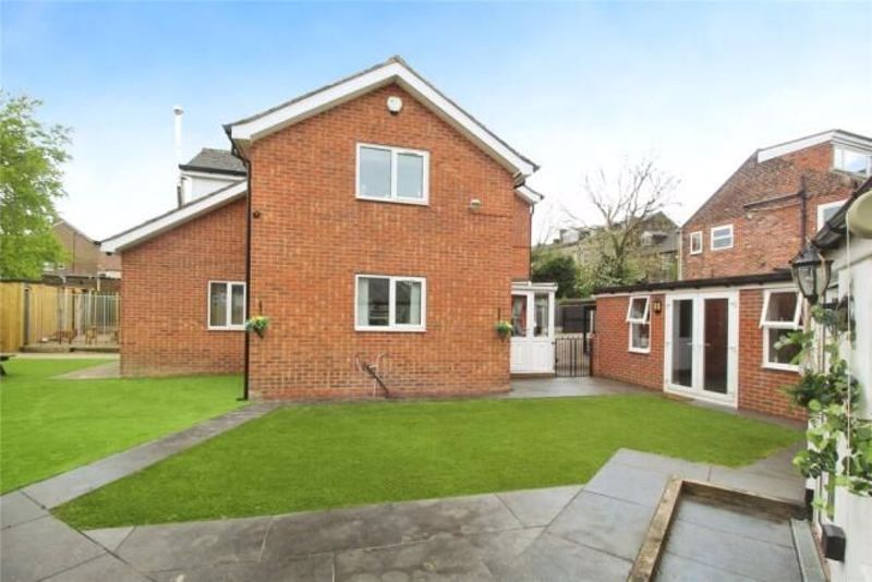 Property photo 2 of 16 Photo 1