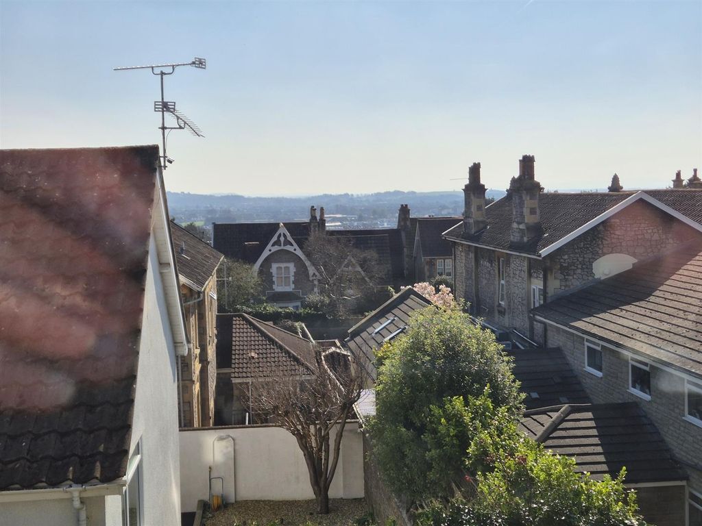 Additional image 7 of 2 bed flat for saleArundell Road, Weston-Super-Mare BS23