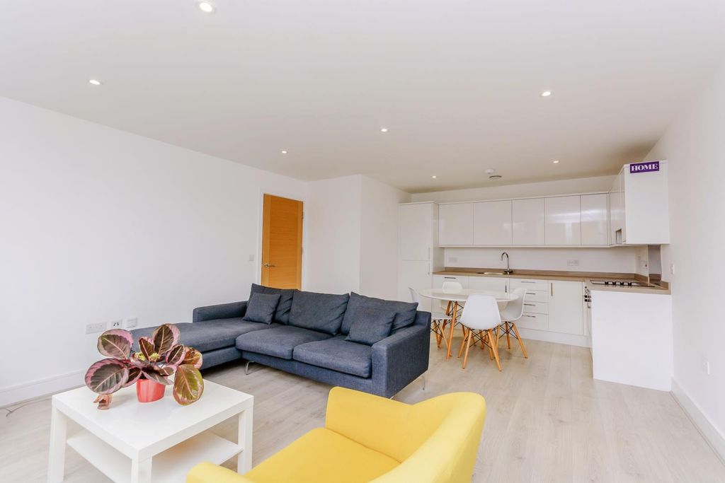 Property photo 2 of 15 Open Plan Living/Kitchen