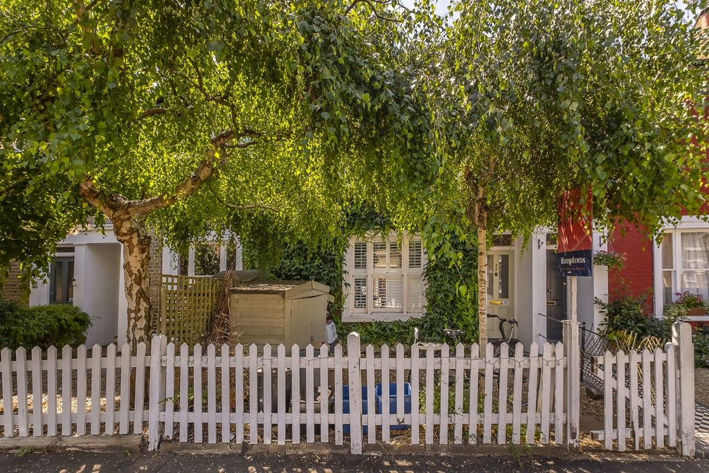 Property photo 1 of 4
