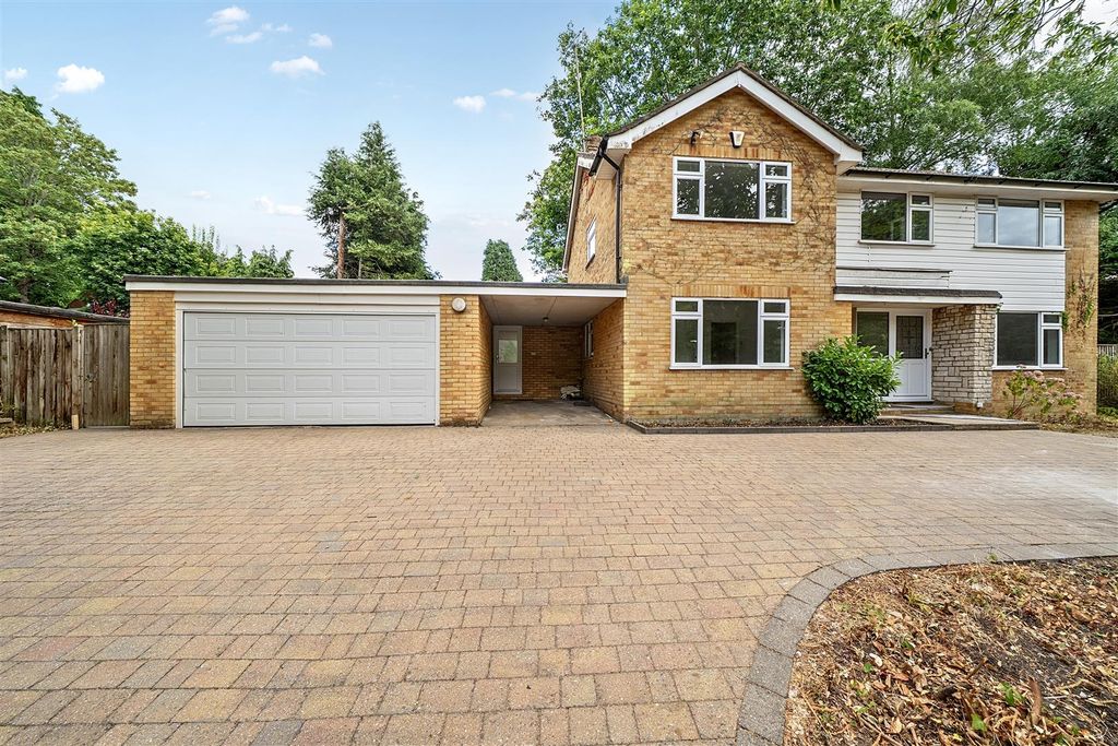 Property photo 1 of 24