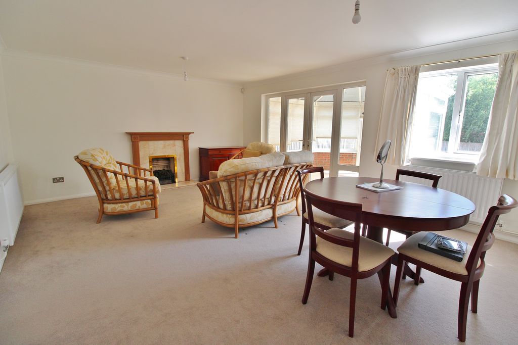 Property photo 3 of 22