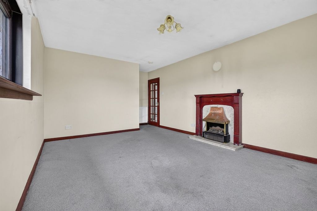 Additional image 5 of 3 bed flat for saleStandalane Court, Galston KA4