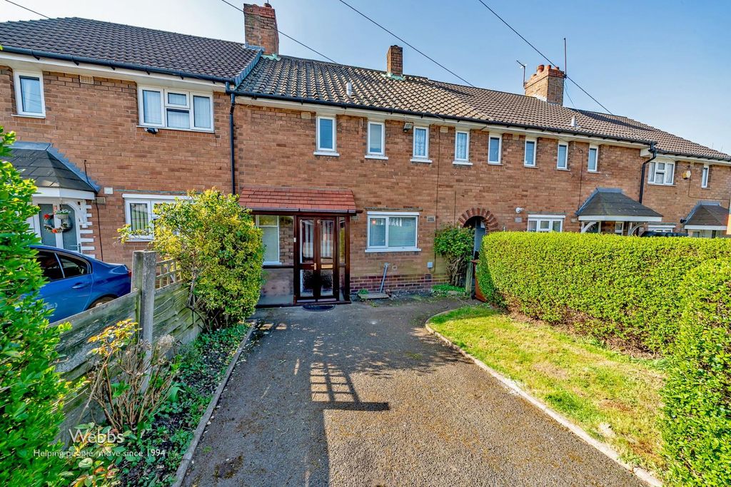 Property photo 1 of 28 Â© Webbs Estate Agents Â© (25 Of 29).Jpg