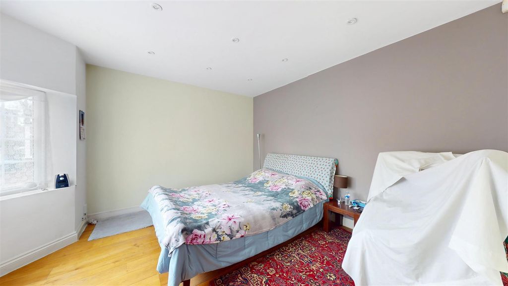 Property photo 2 of 17 Front Recep/Bedroom.Jpg