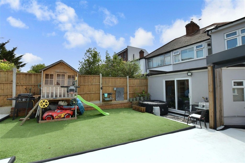 Property photo 1 of 16 Rear Garden