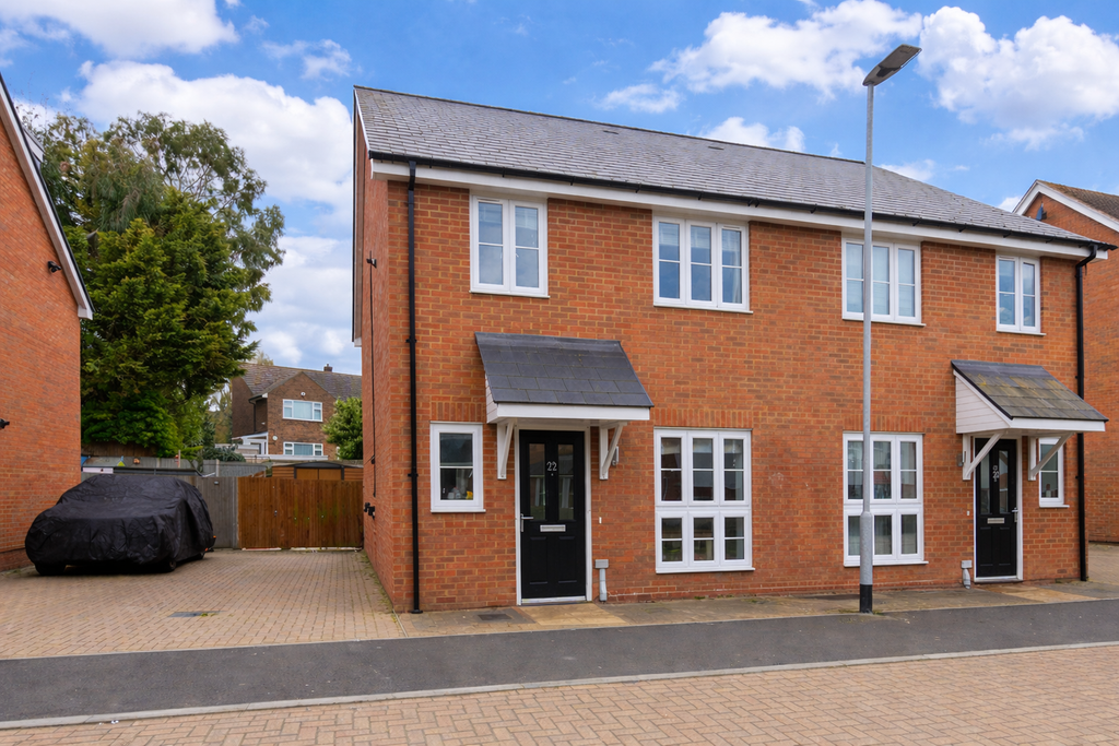 Property photo 1 of 9