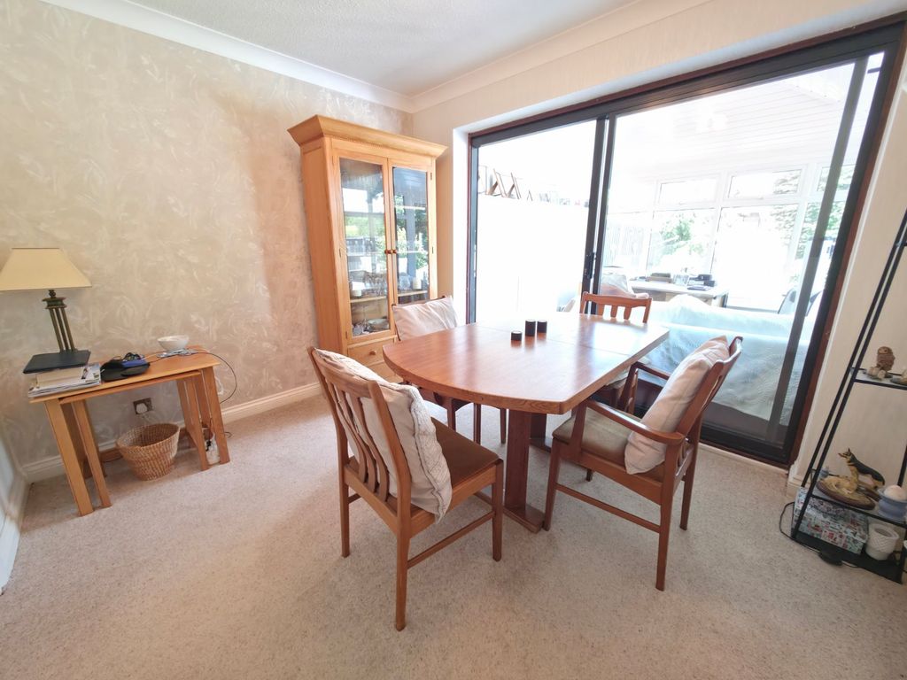 Property photo 3 of 27 Dining Room