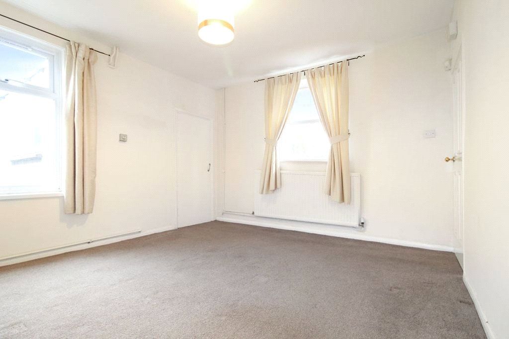 Property photo 3 of 7 Dining Room