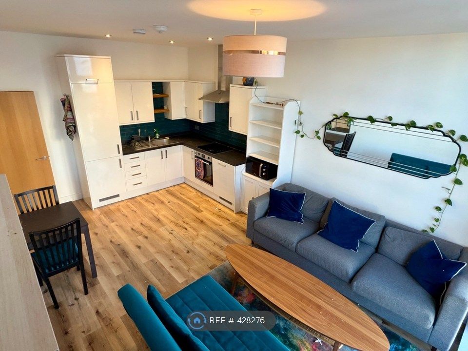 Property photo 2 of 8