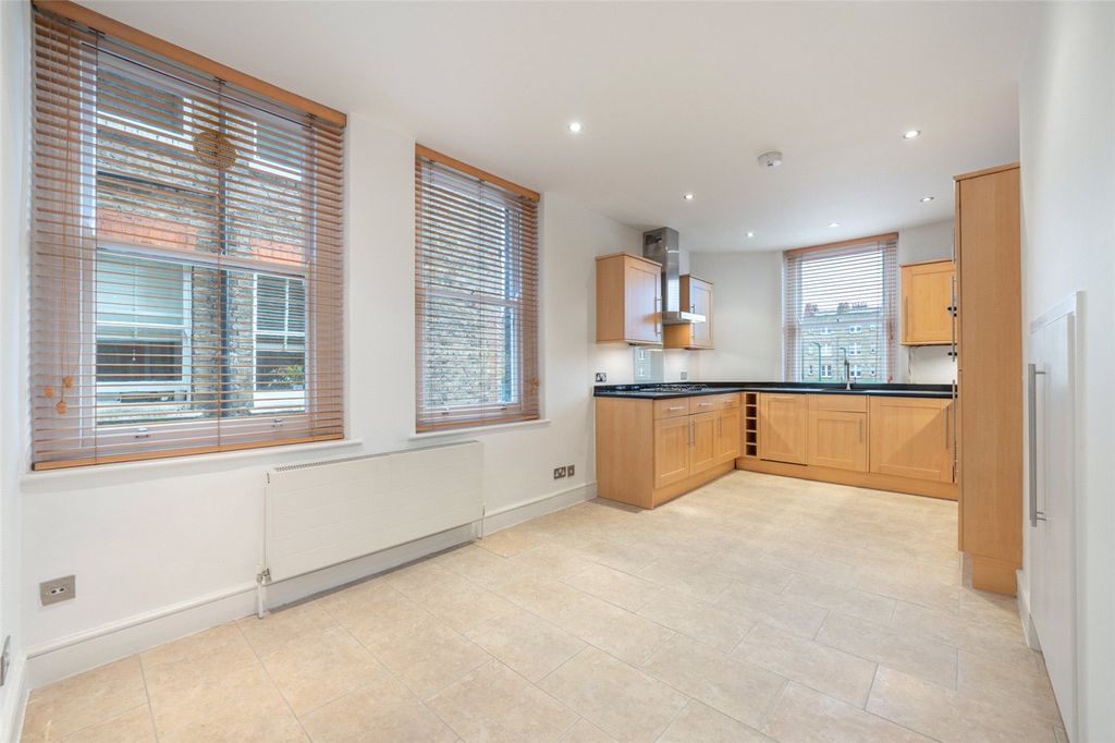 Property photo 3 of 14 Picture No. 03