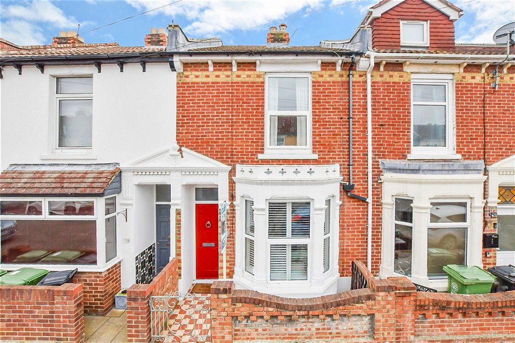 Property photo 1 of 9 Front (Web)