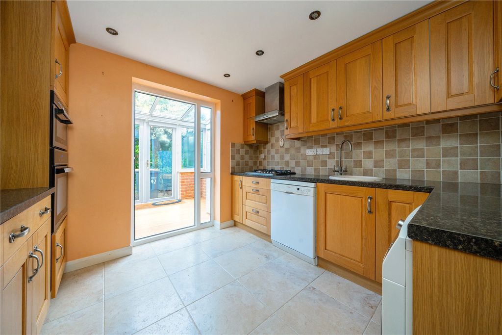 Property photo 2 of 14 Picture No. 07