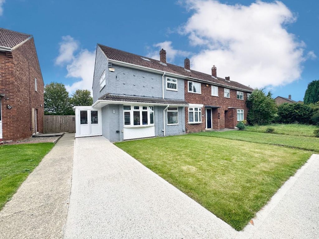Property photo 1 of 20 External