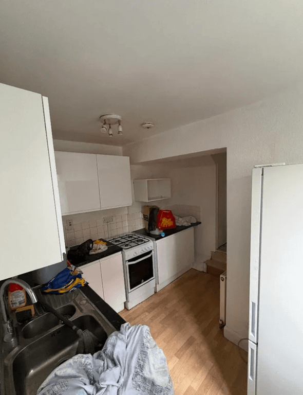 Property photo 3 of 7 Gallery