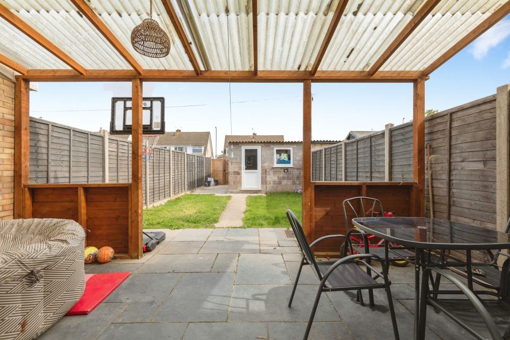 Property photo 3 of 17