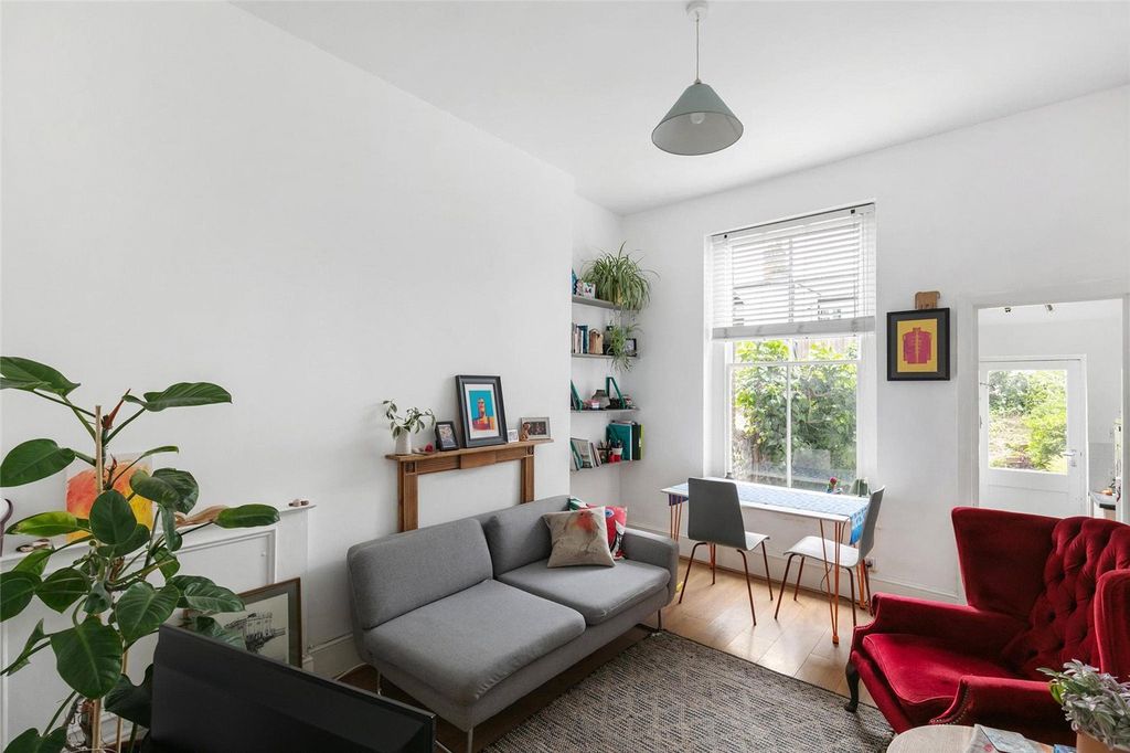 Property photo 2 of 15 Picture No. 15