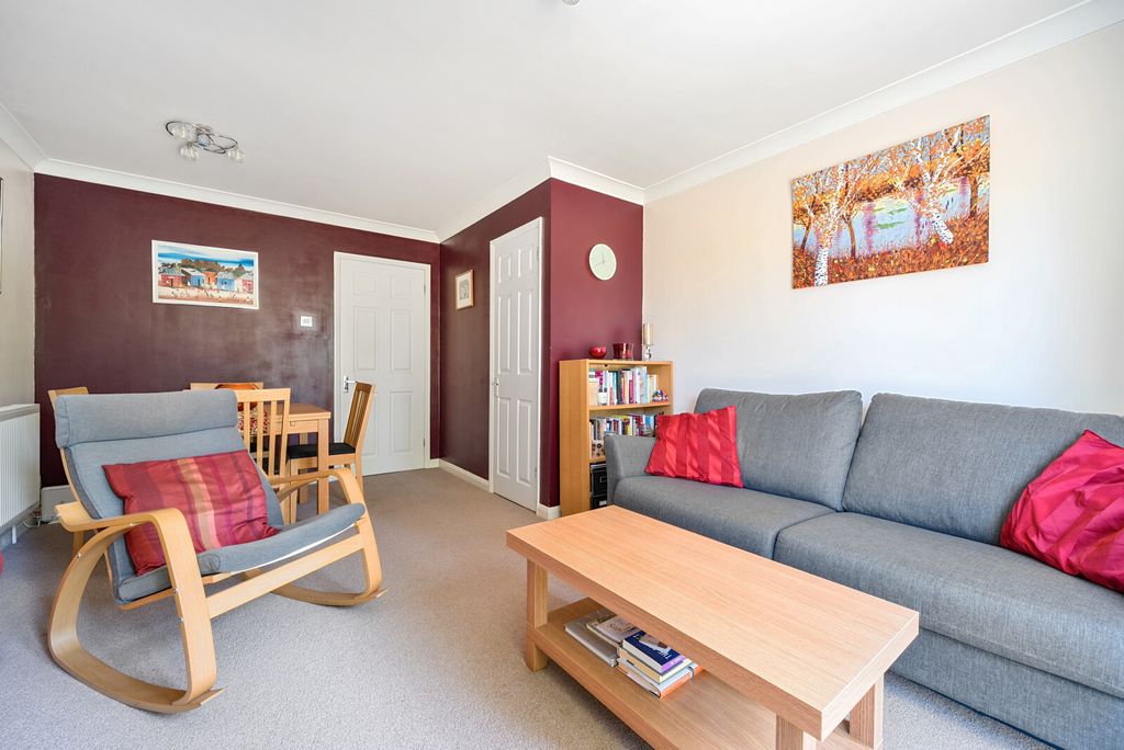 Property photo 3 of 23 1335677-6-689F15E...