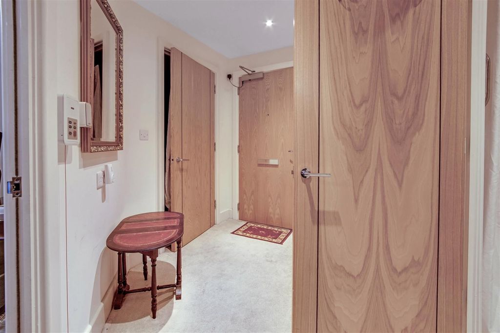 Property photo 2 of 14 01-Deb9Dsc00193.Jpg