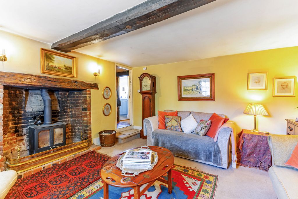 Property photo 3 of 18