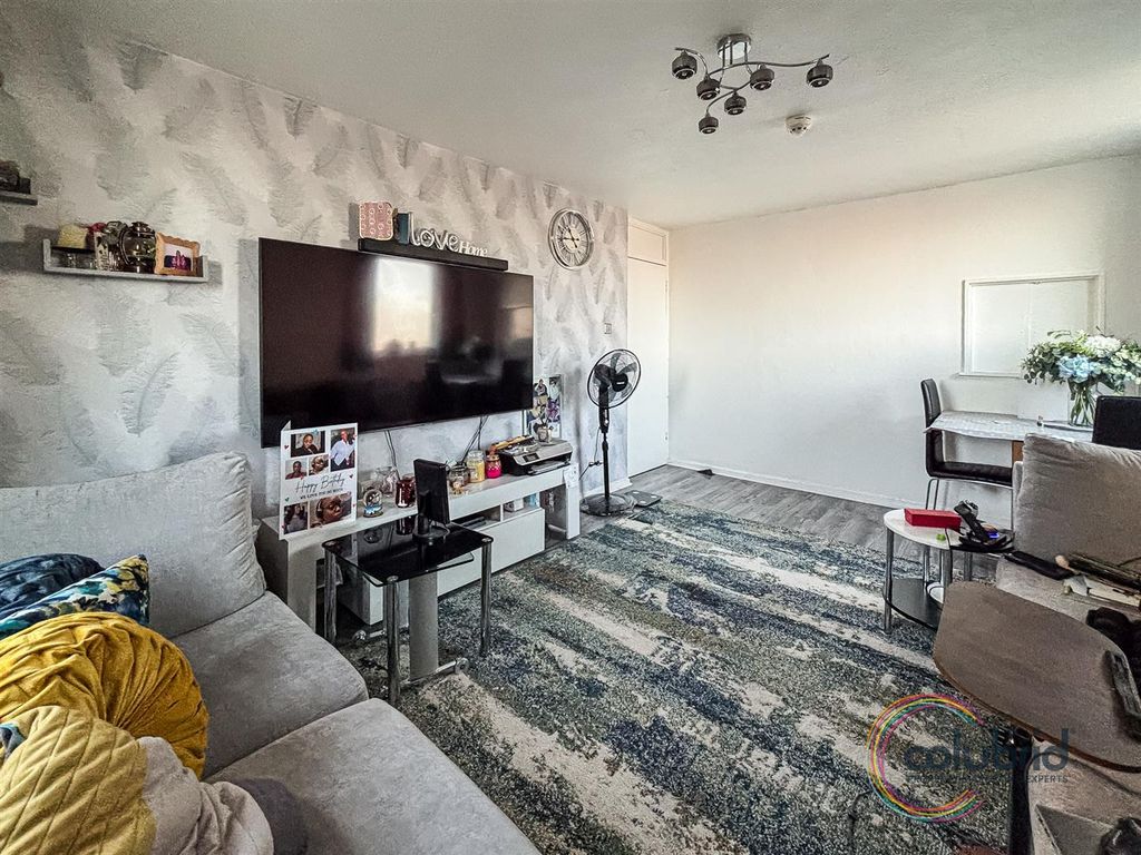 Property photo 3 of 11 Img_4509.Jpg