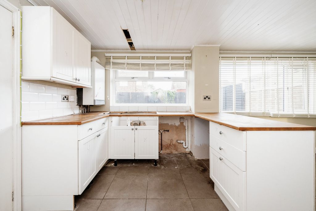 Property photo 3 of 15 Photography