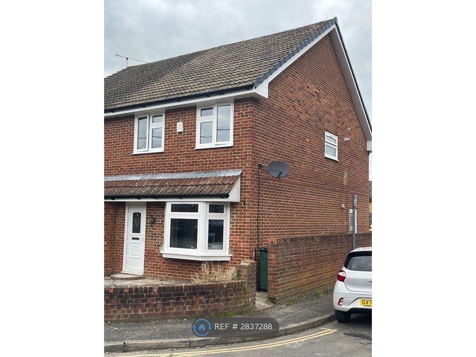 Property photo 2 of 3