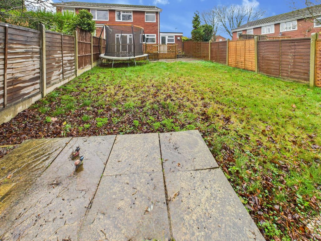 Property photo 3 of 32