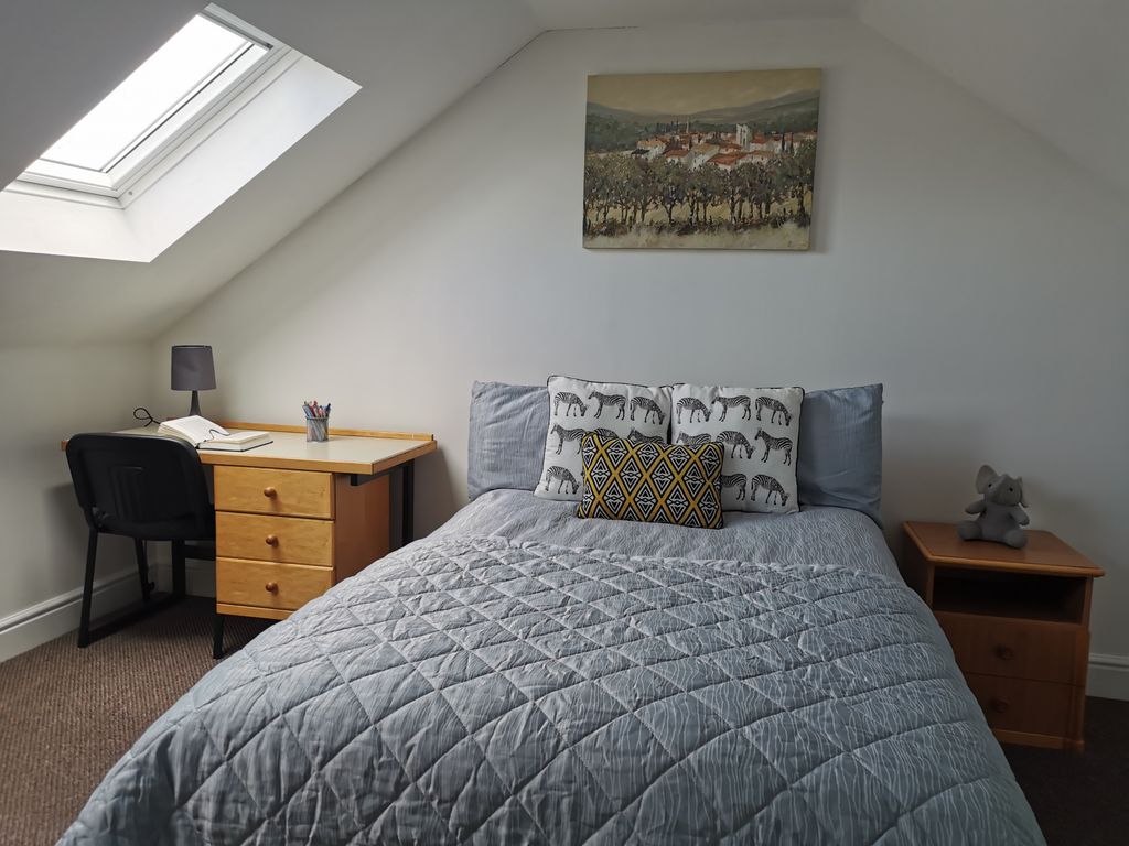 Property photo 1 of 6 Property Photo