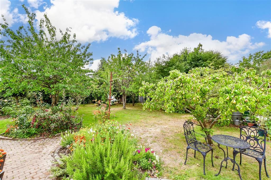 Property photo 2 of 14 Rear Garden