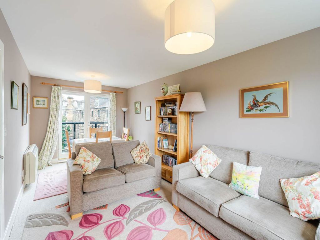 Property photo 2 of 15 Interiors-3