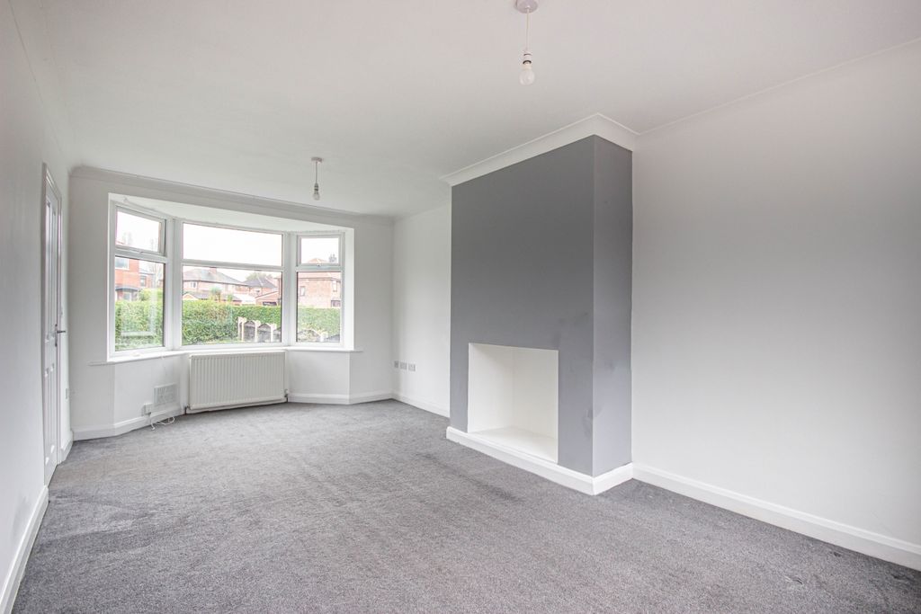 Property photo 3 of 19 3