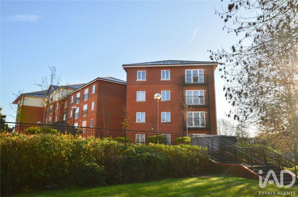 Property photo 1 of 7