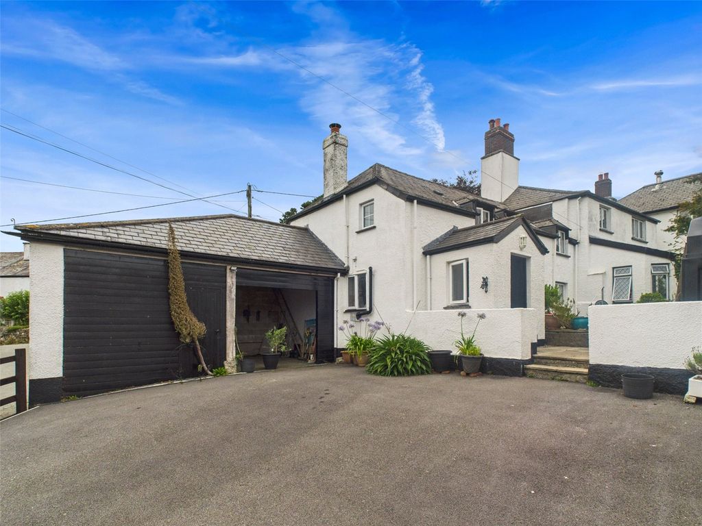 Property photo 1 of 16 Picture No. 11
