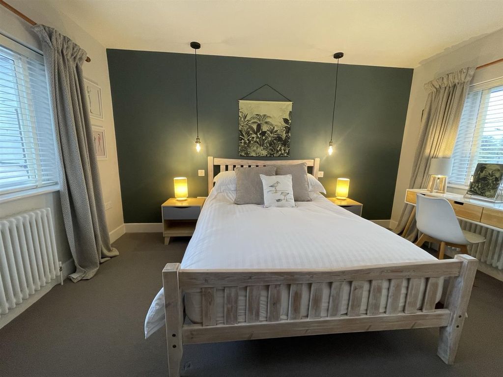 Property photo 3 of 17 Img_1496.Jpeg