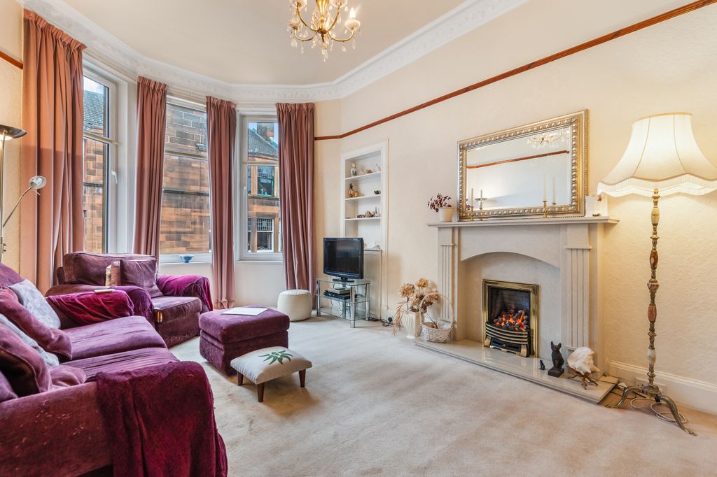 Property photo 2 of 30