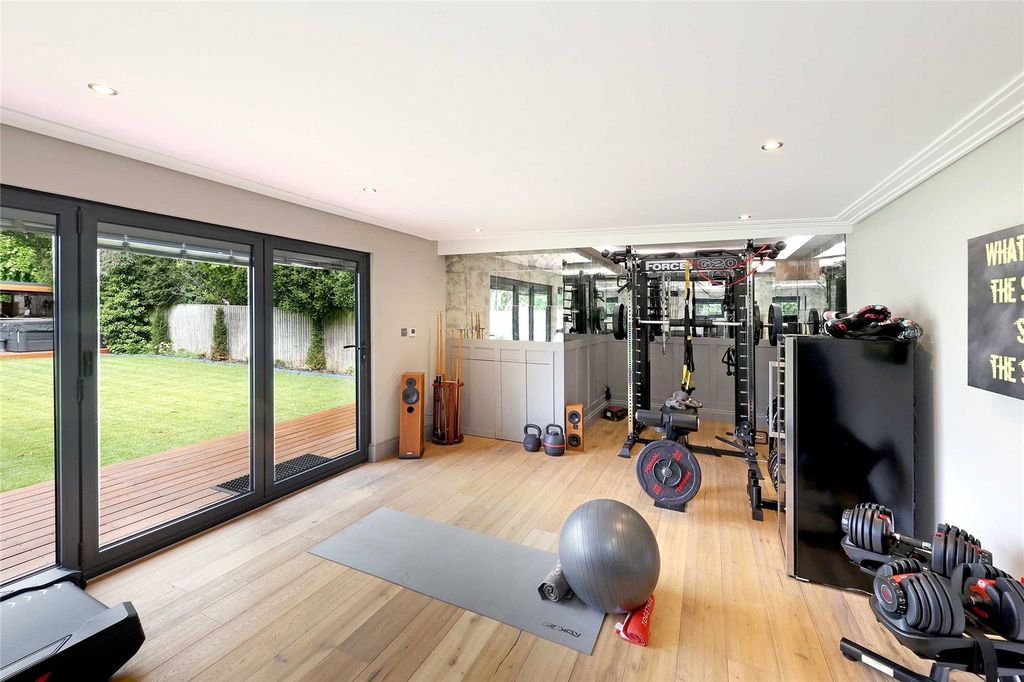 Additional image 16 of 6 bed detached house for salePenn Road, Beaconsfield, Buckinghamshire HP9
