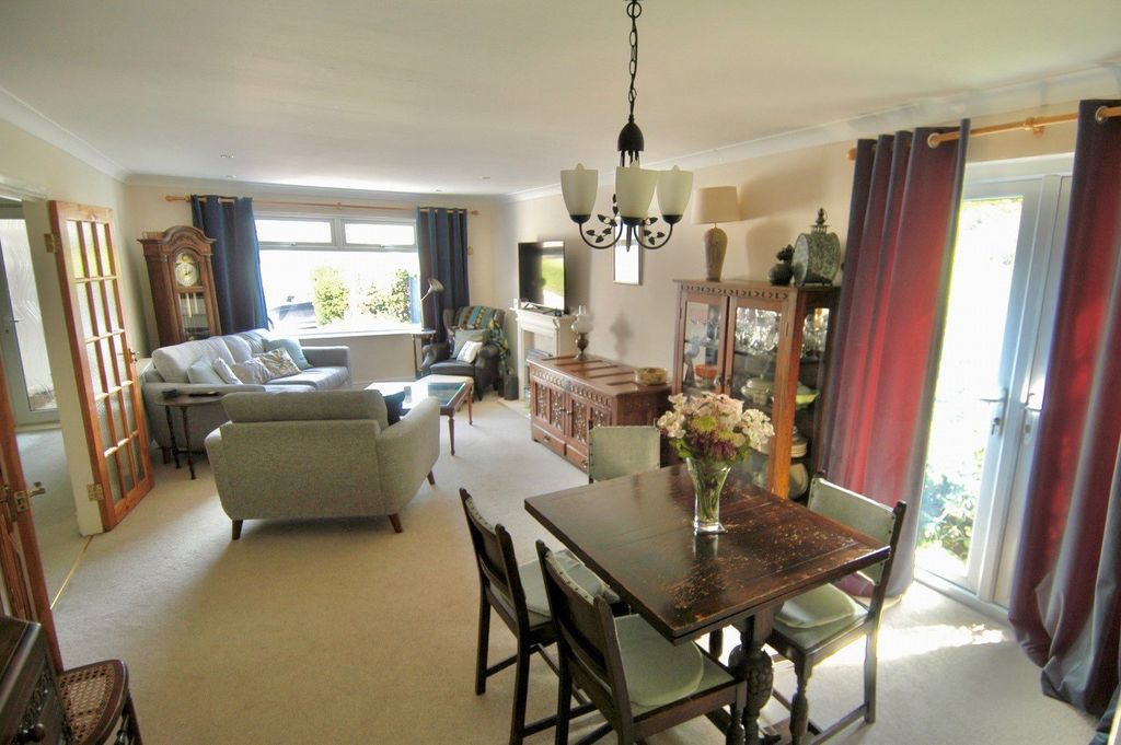 Property photo 3 of 29 Picture No. 03