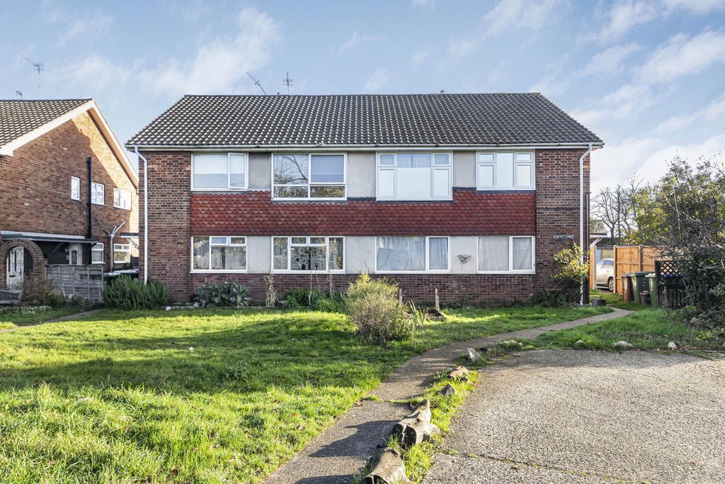 Property photo 3 of 17