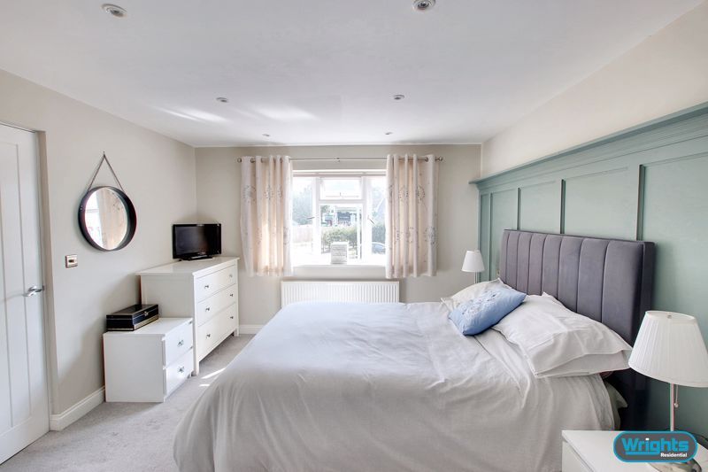 Property photo 3 of 32 Photo 19