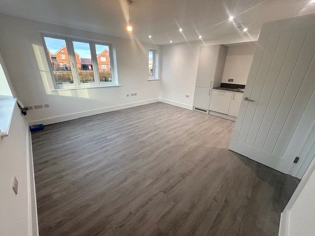 Property photo 2 of 5 Living Room