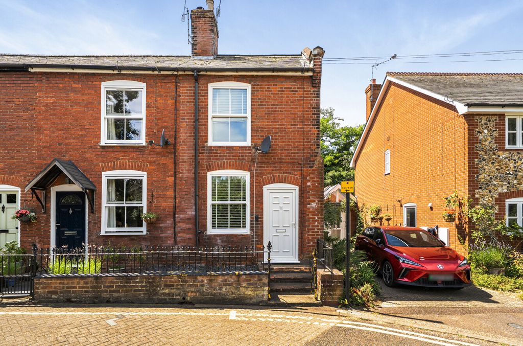 Property photo 1 of 12 1488611 (2)