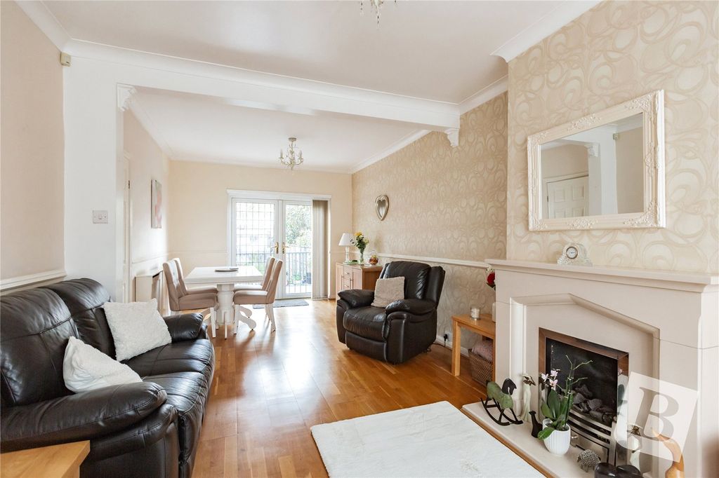 Property photo 2 of 16 Living Room