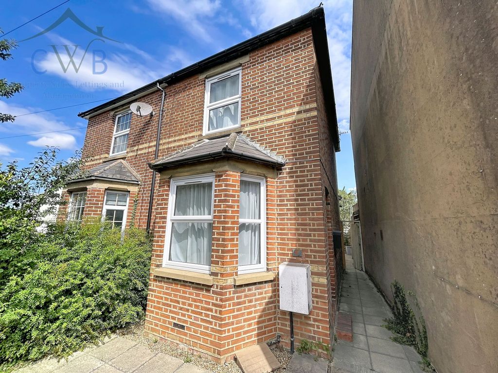 Property photo 1 of 10 Sevenoaks Road
