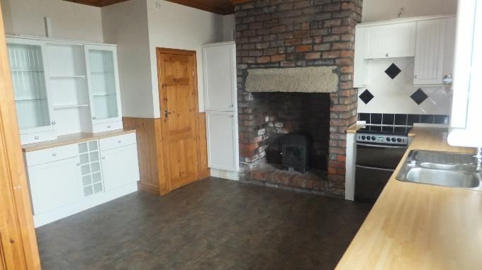 Property photo 3 of 11 Entrance Porch